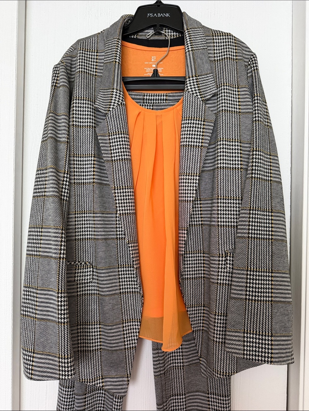 New York & Company Plaid Blazer – Size Medium – NWT
